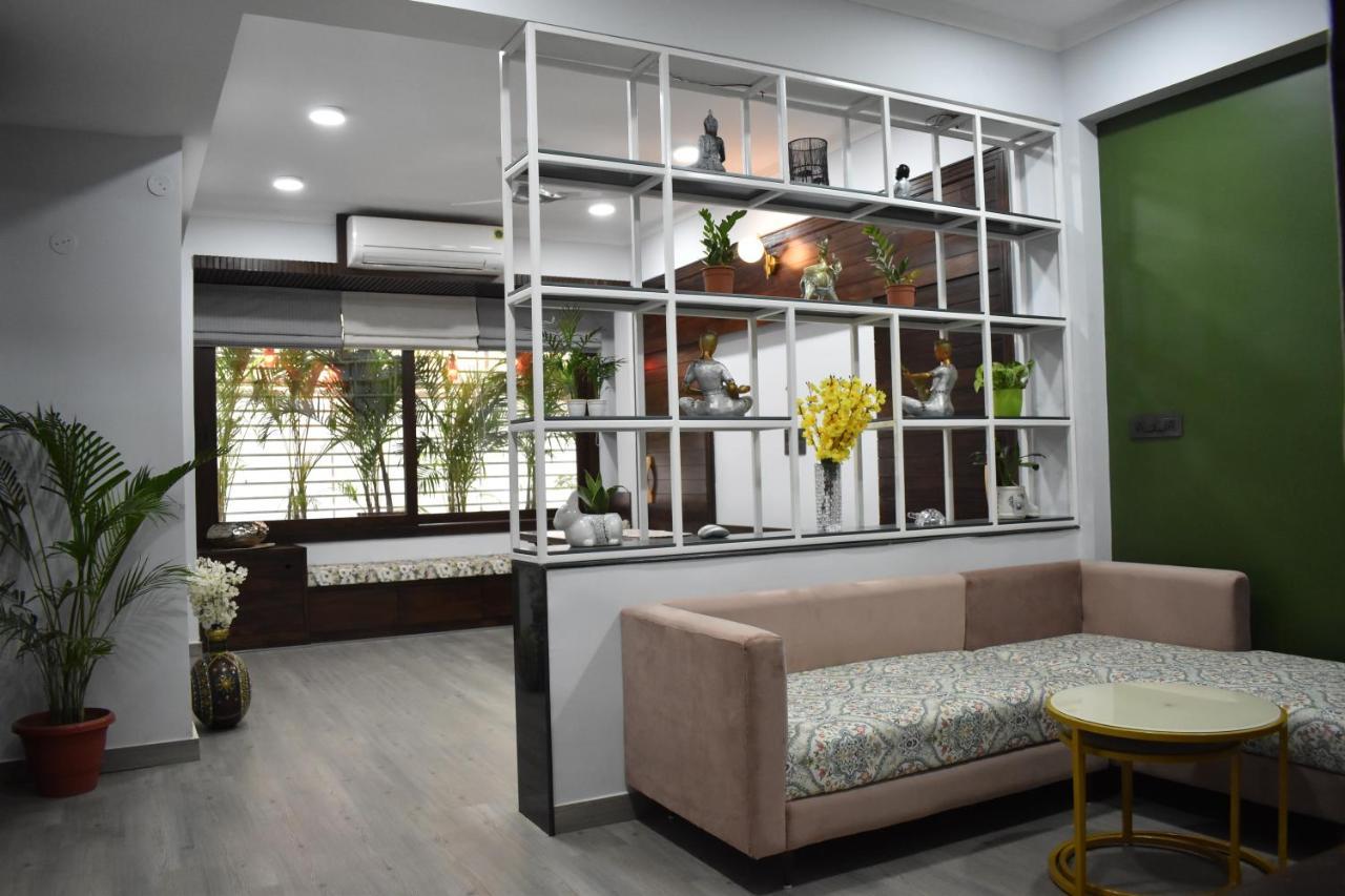 Shanti Villas - Luxury Home Stay Apartment Dźajpur Zewnętrze zdjęcie