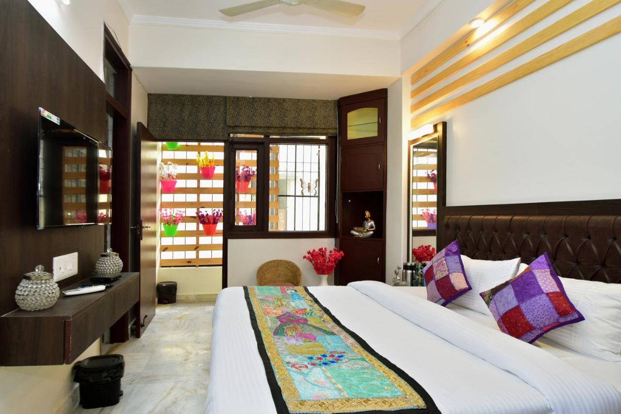 Shanti Villas - Luxury Home Stay Apartment Dźajpur Zewnętrze zdjęcie