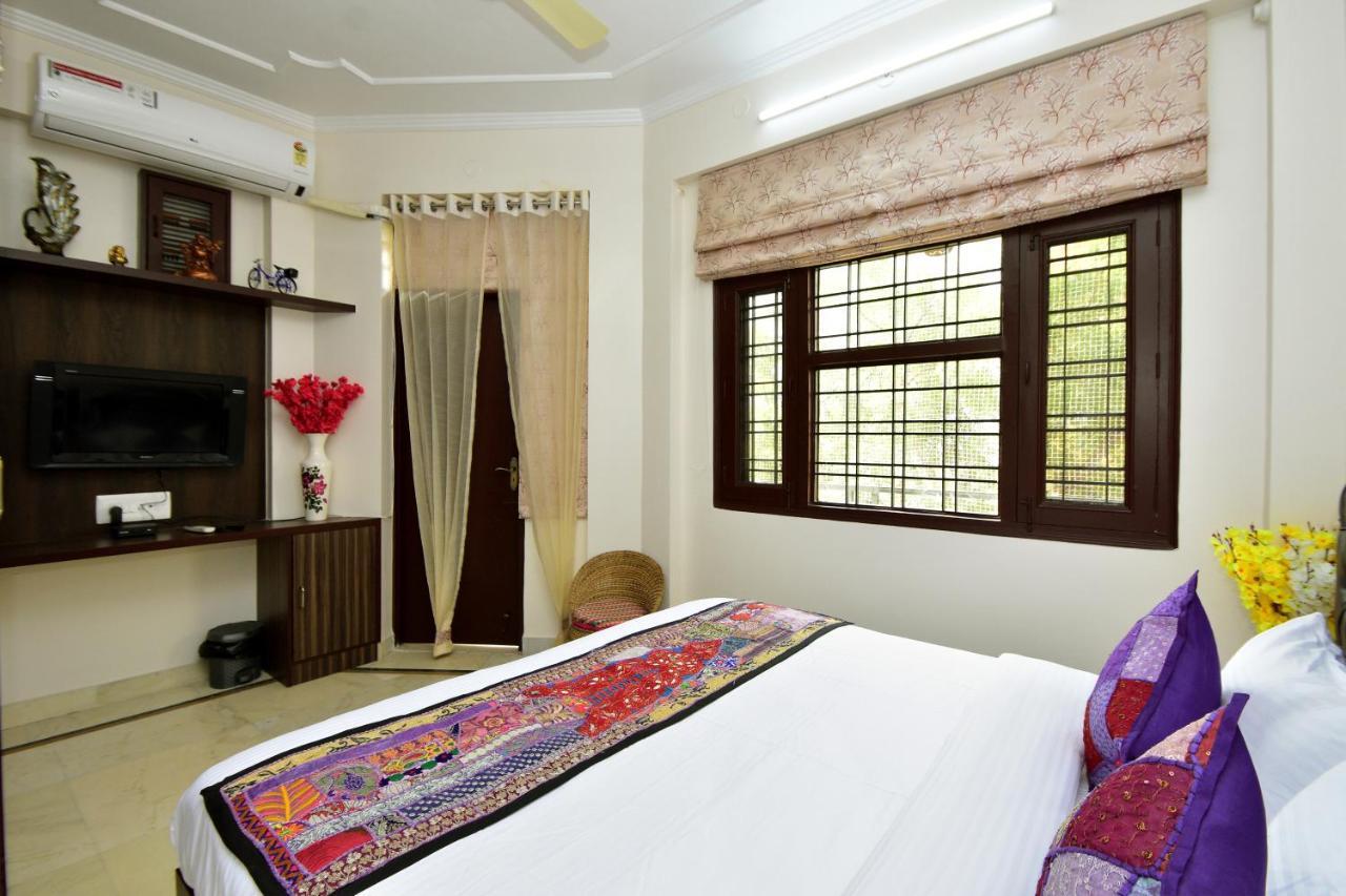 Shanti Villas - Luxury Home Stay Apartment Dźajpur Zewnętrze zdjęcie