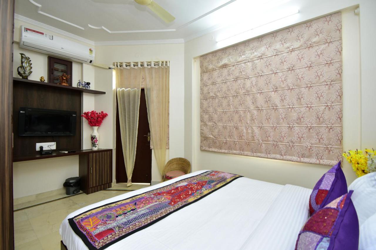 Shanti Villas - Luxury Home Stay Apartment Dźajpur Zewnętrze zdjęcie
