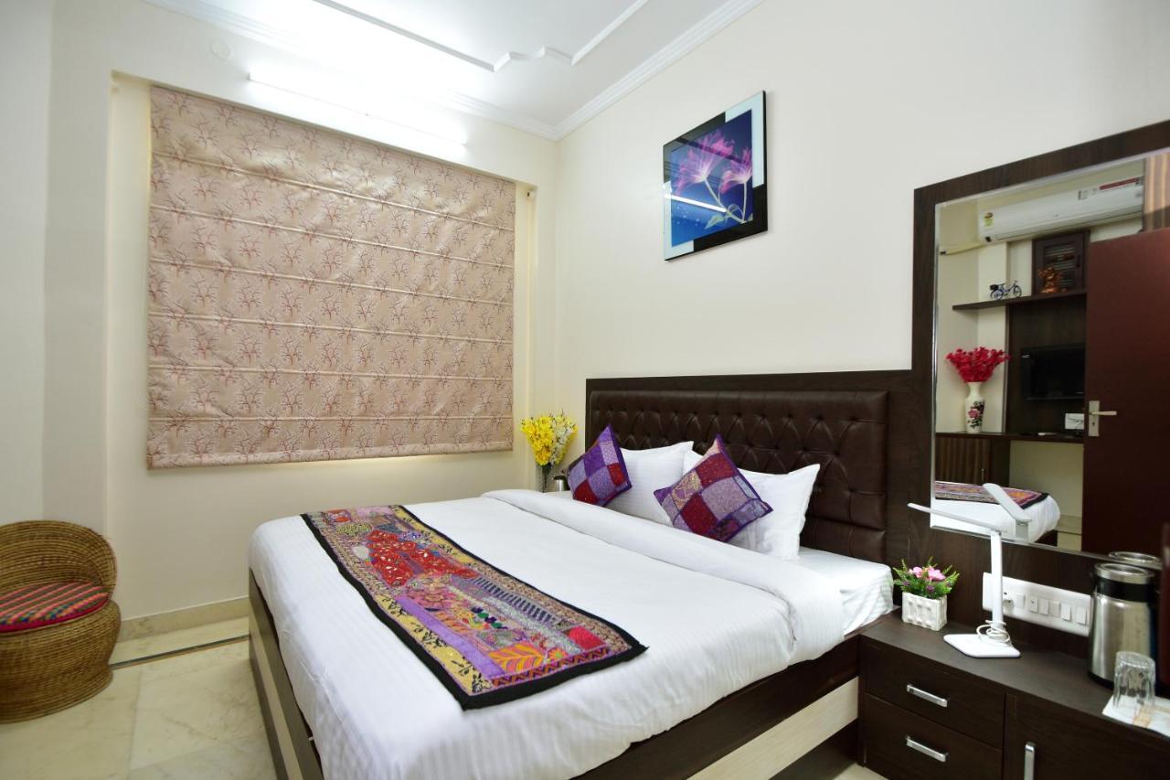 Shanti Villas - Luxury Home Stay Apartment Dźajpur Zewnętrze zdjęcie