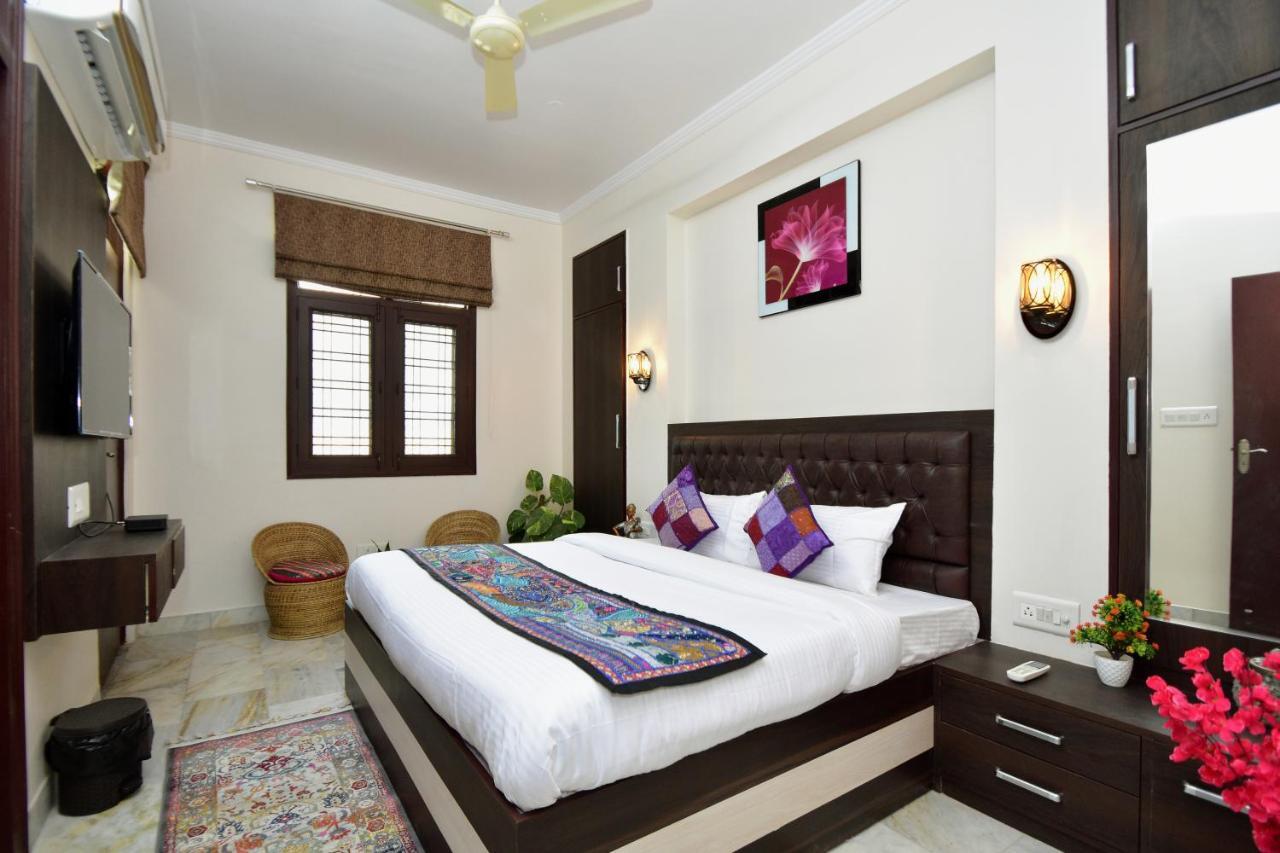 Shanti Villas - Luxury Home Stay Apartment Dźajpur Zewnętrze zdjęcie